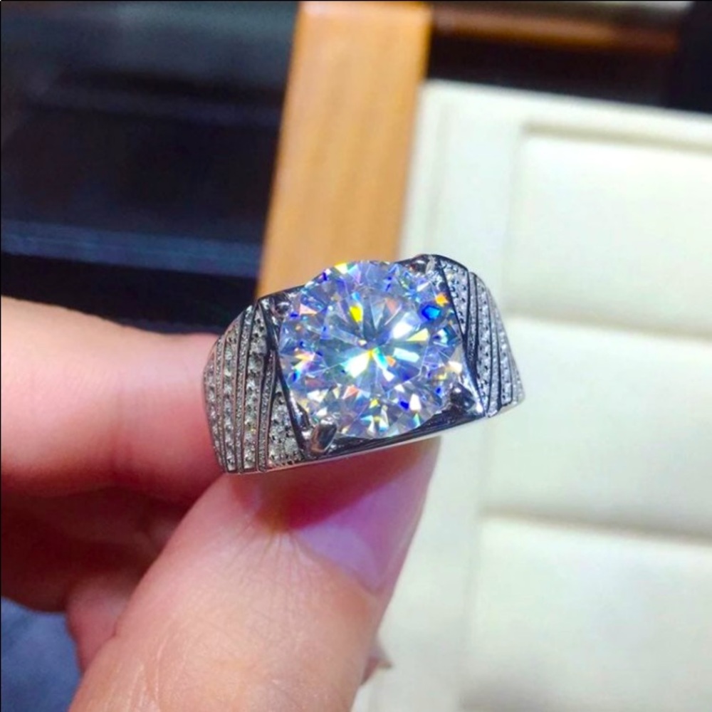 PT950 White moissanite ring for men